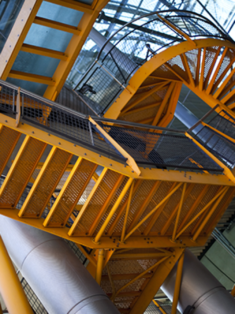 Escalier en métal pour bâtiment